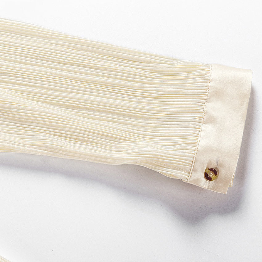 סט חולצה מכופתרת ומכנסיים ארוכים