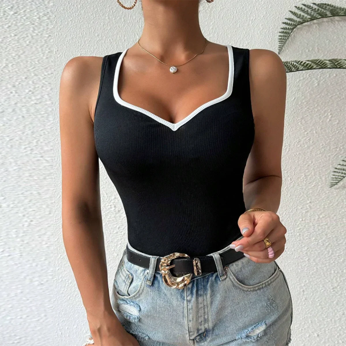 גופיית קז'ואל