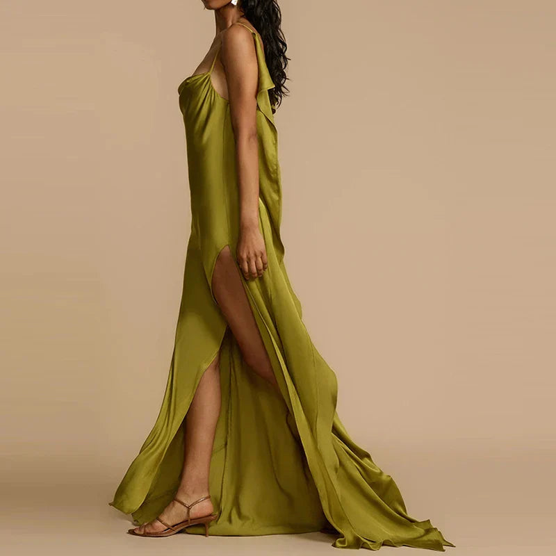 שמלת סאטן- סופיה