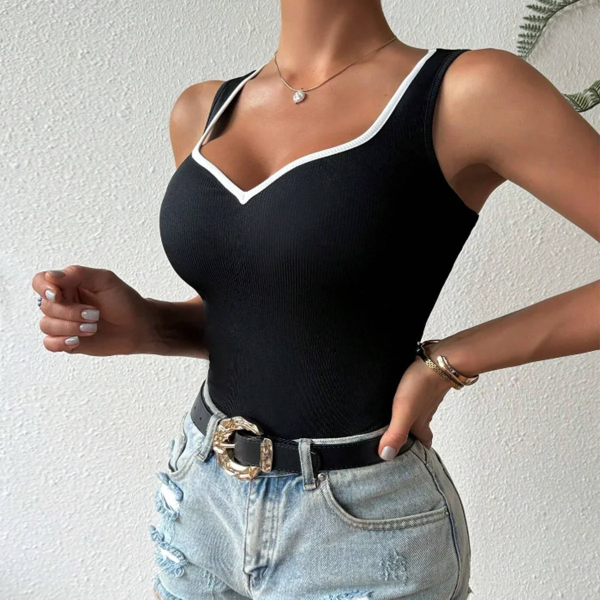 גופיית קז'ואל