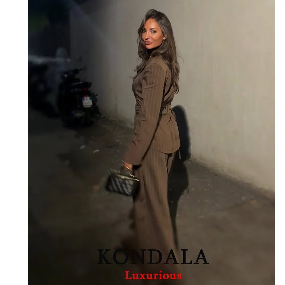 סט אלגנטי דגם - MOKO