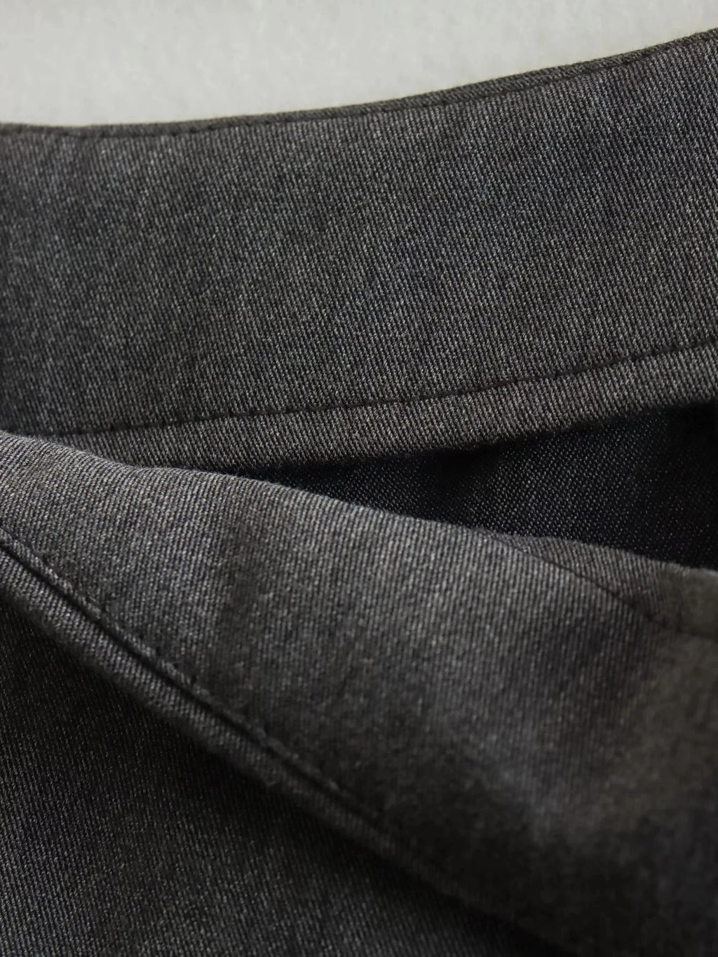 חצאית דגם נירה