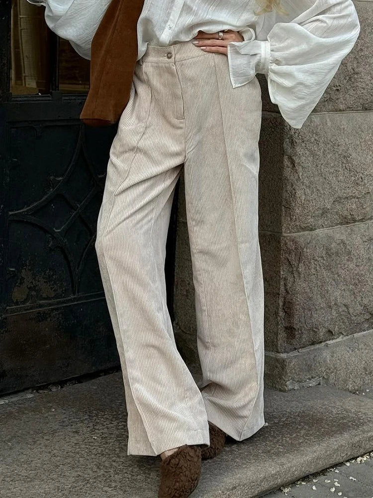 מכנס דגם לירי