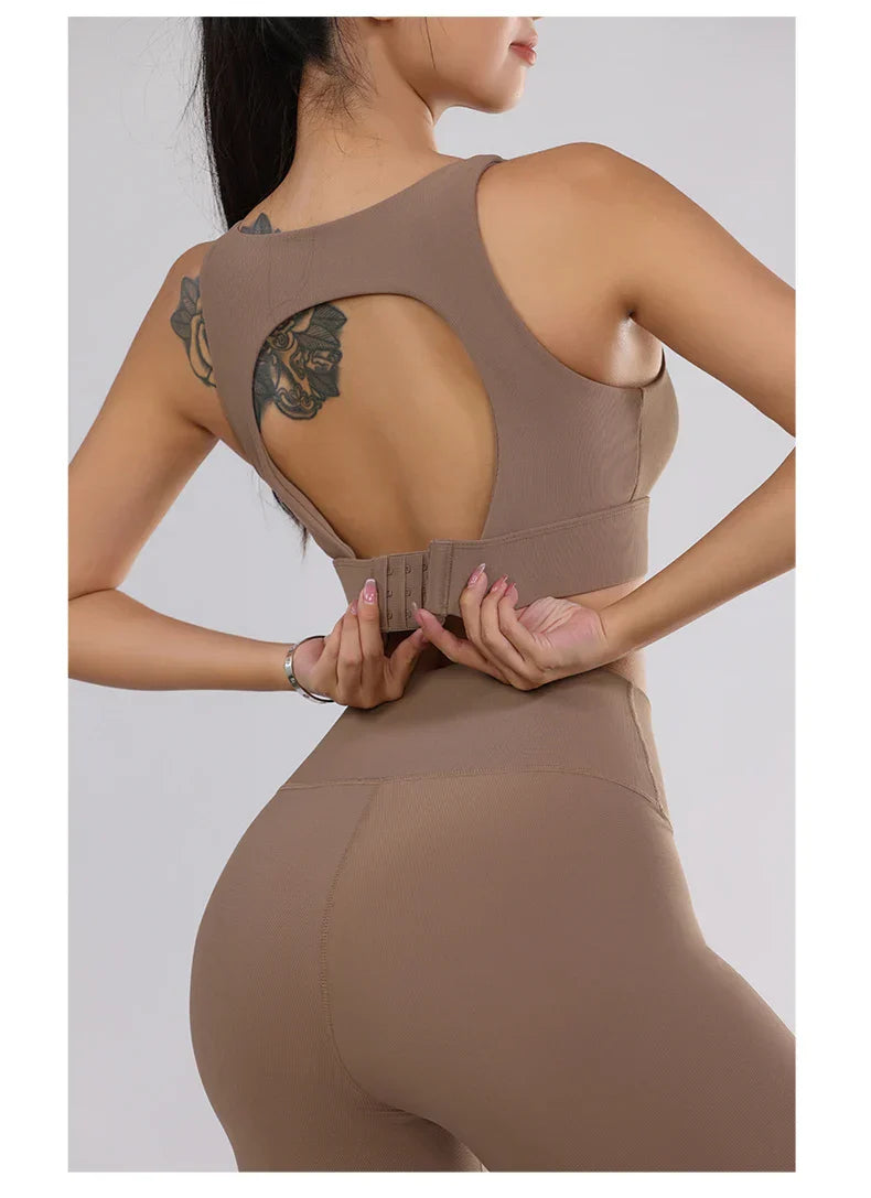 סט יוגה- אלינה