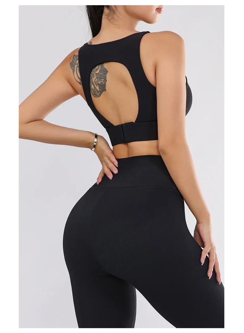 סט יוגה- אלינה